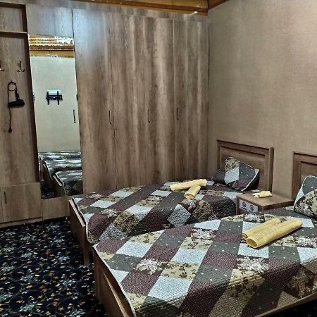 Uvaysiy Family Guest House Marghilon Esterno foto